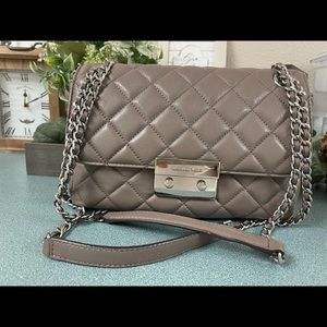 Michael Kors Sloan shoulder bag Mauve/gray color